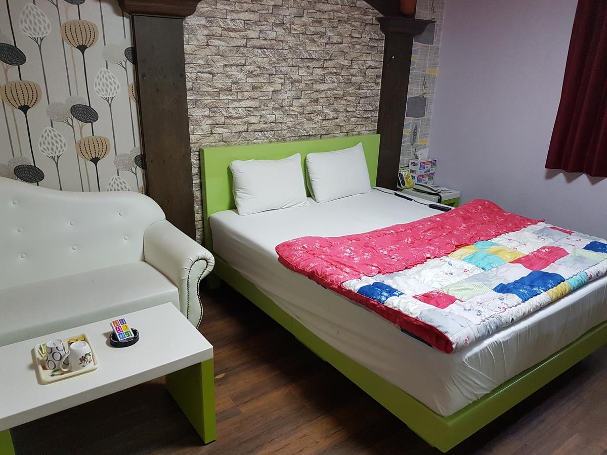 Sky Motel Gwangju Metropolitan City Exterior foto